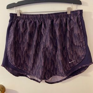 Nike lines running shorts
